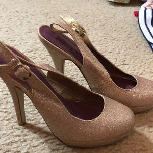 Rose gold sparkle heels